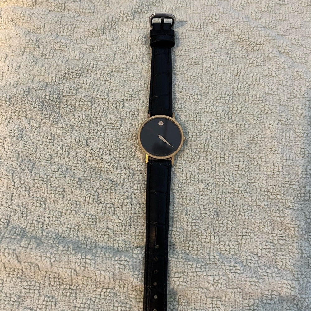 Mens Gold Colored Movado Watch. Brand New Battery and New Genuine Leather Band
